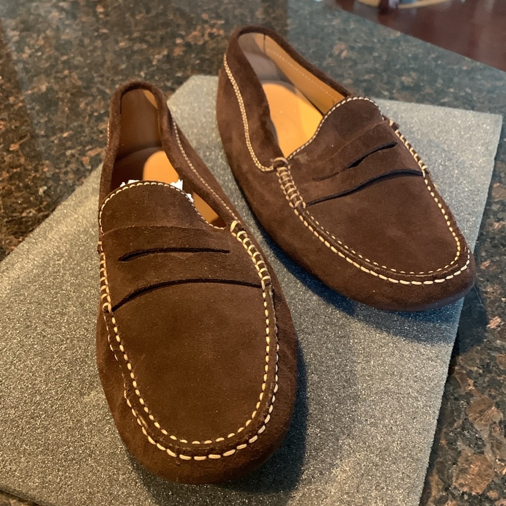 Like-new Men’s TOD’S Driving Loafers -Size 8 (US)  - Brown Suede